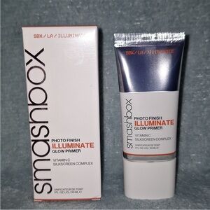 NIB: Smash box Photo Finish Illuminate Glow Primer